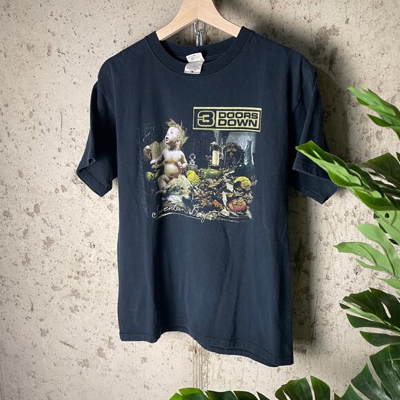 3 Doors Down Seventeen Days Medium Y2K Rock Band Tour Tee - Picture 1 of 4